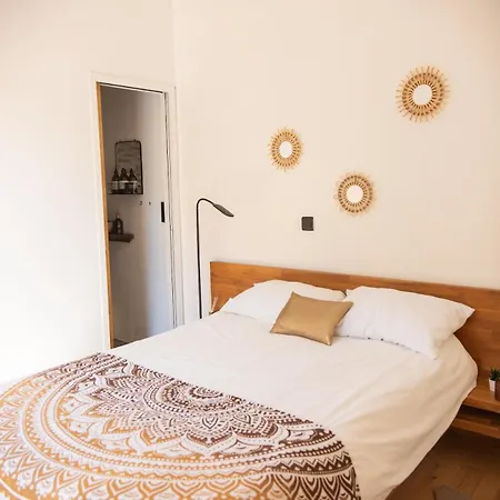 Apartment Nature Getaway In Cottage, Hiking, Pool, Climbing *